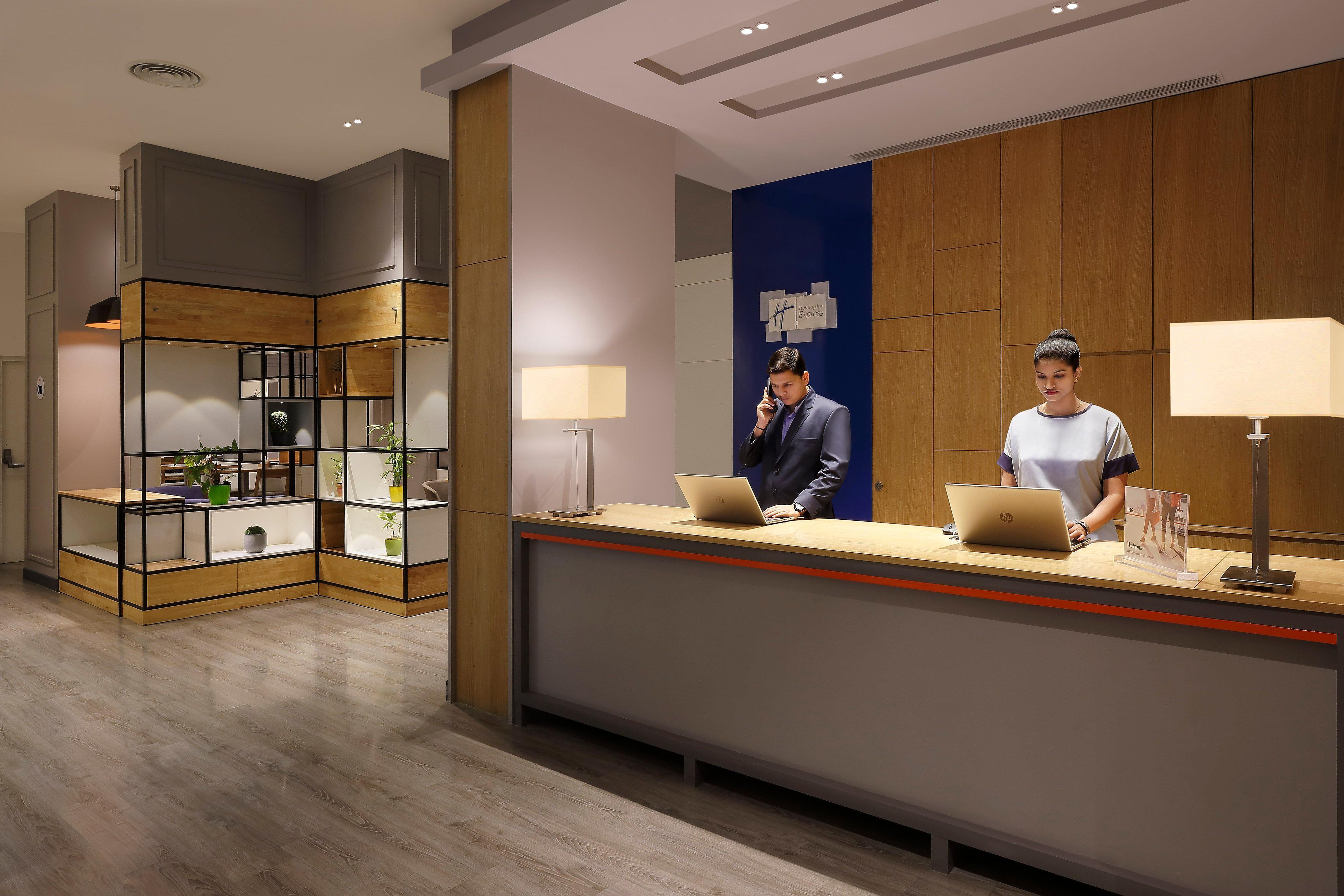 Holiday Inn Express Nashik Indira Nagar By Ihg Exterior photo