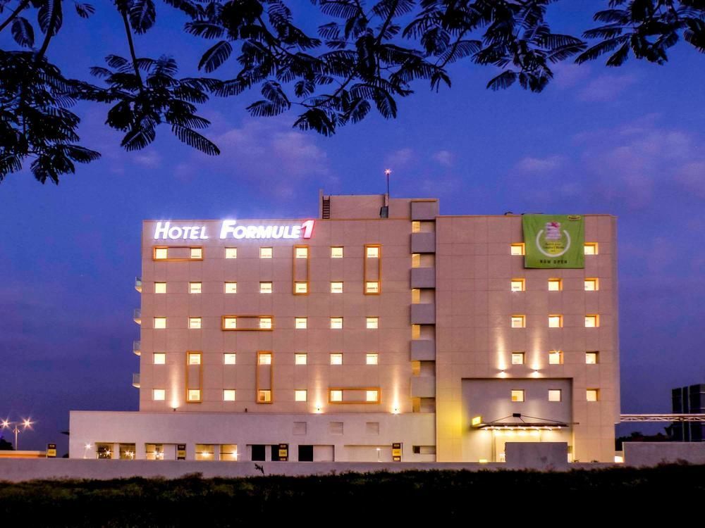 Holiday Inn Express Nashik Indira Nagar By Ihg Exterior photo